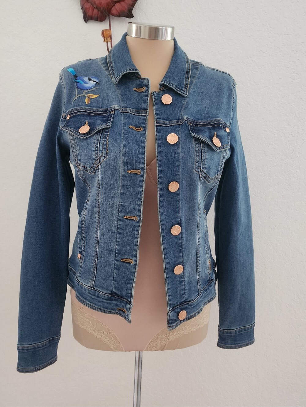 GUESS | Blue Denim Jacket With Birdie Patch I